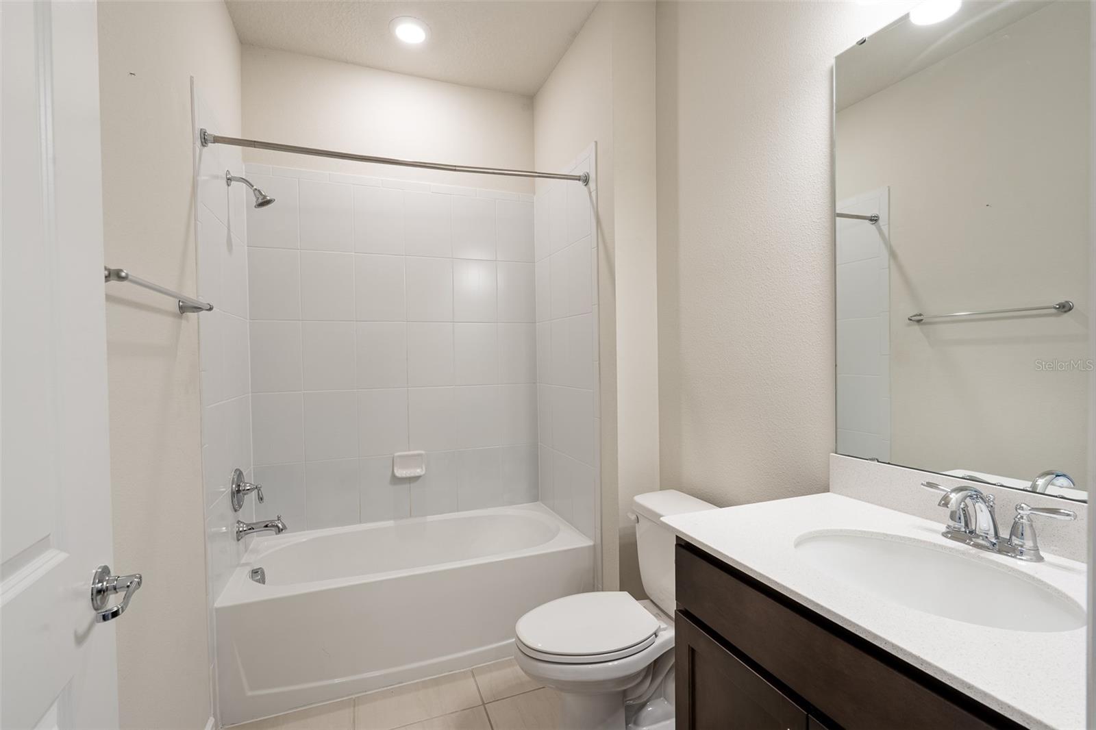 Image 22 of 40 For 15966 Winding Bluff Drive