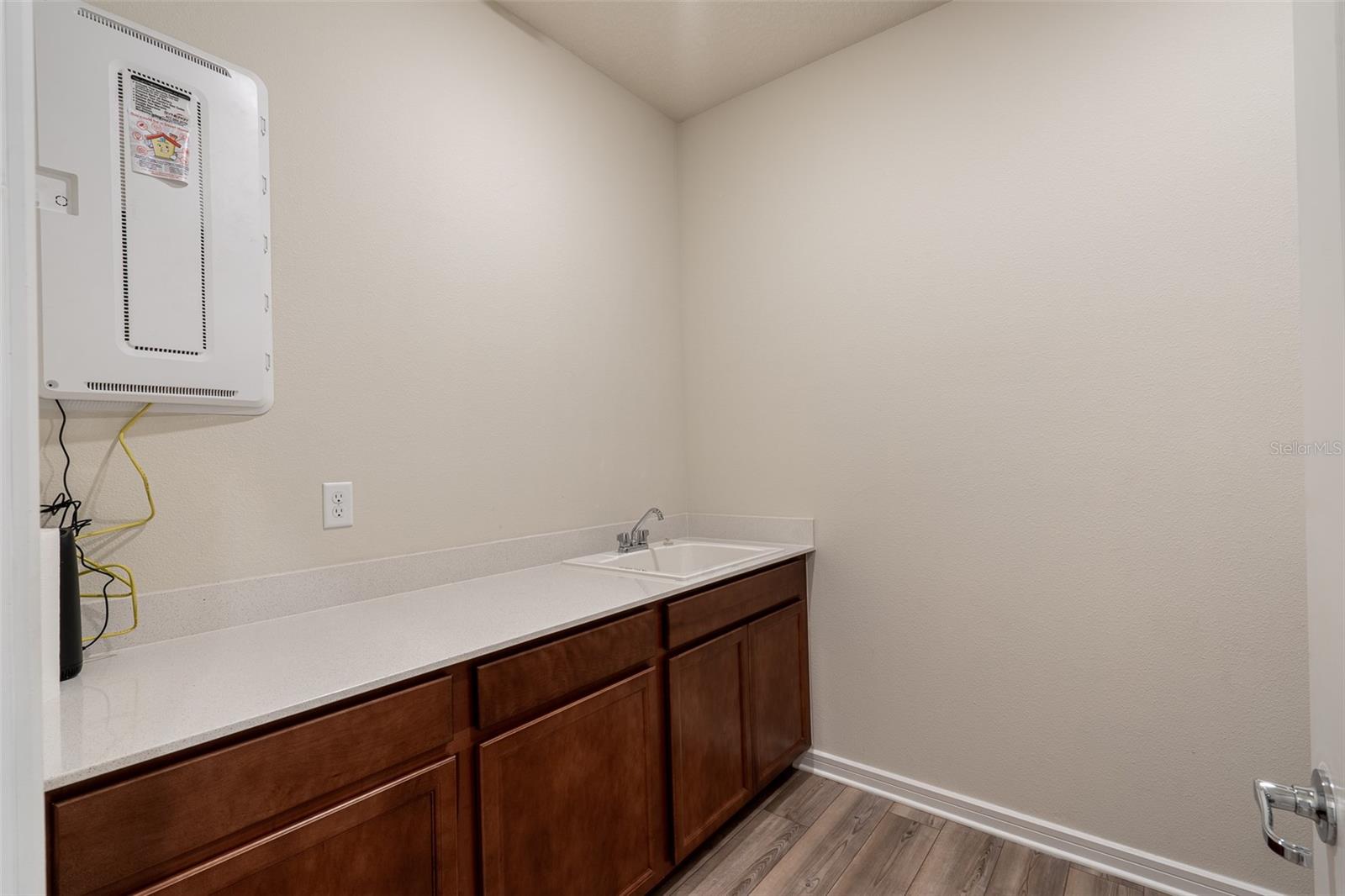 Image 28 of 40 For 15966 Winding Bluff Drive