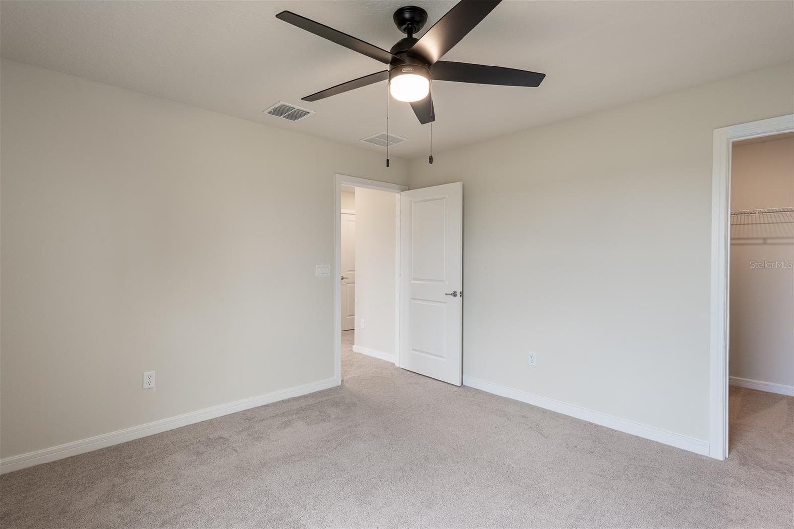 Image 33 of 40 For 15966 Winding Bluff Drive