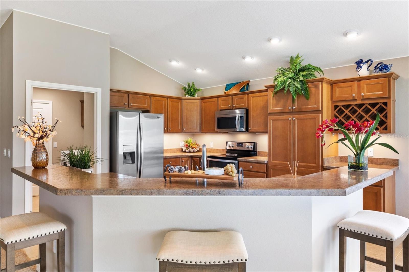 Image 19 of 54 For 2088 Vision Court