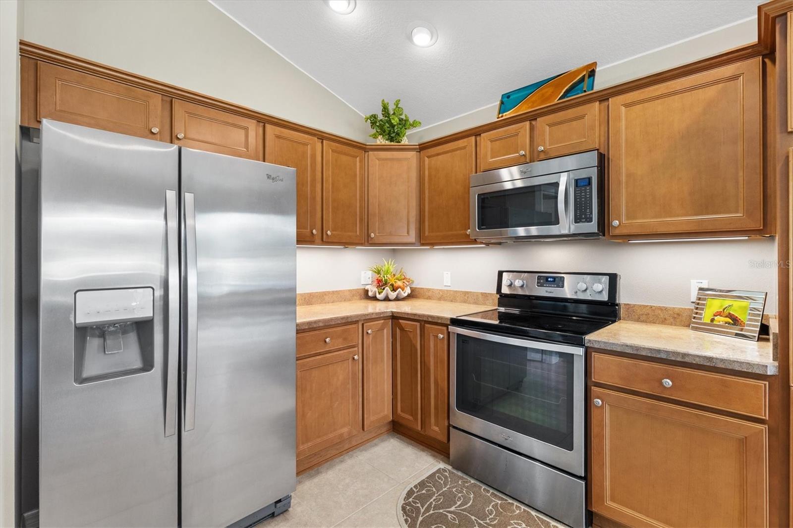 Image 20 of 54 For 2088 Vision Court