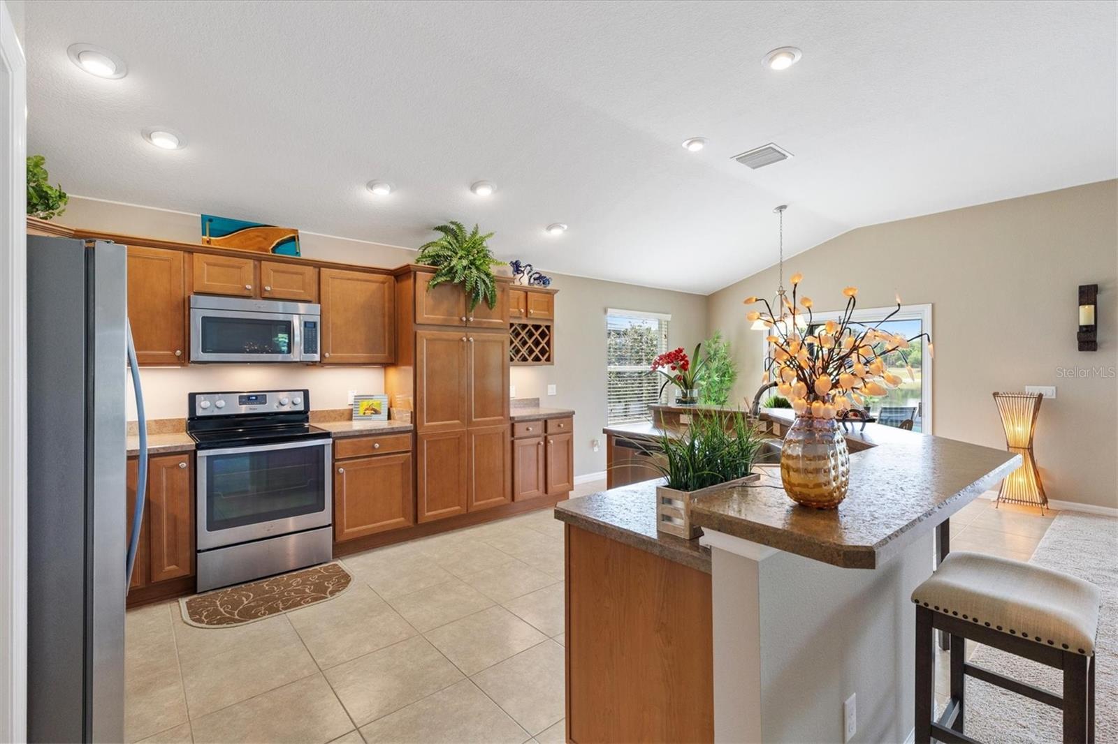 Image 21 of 54 For 2088 Vision Court