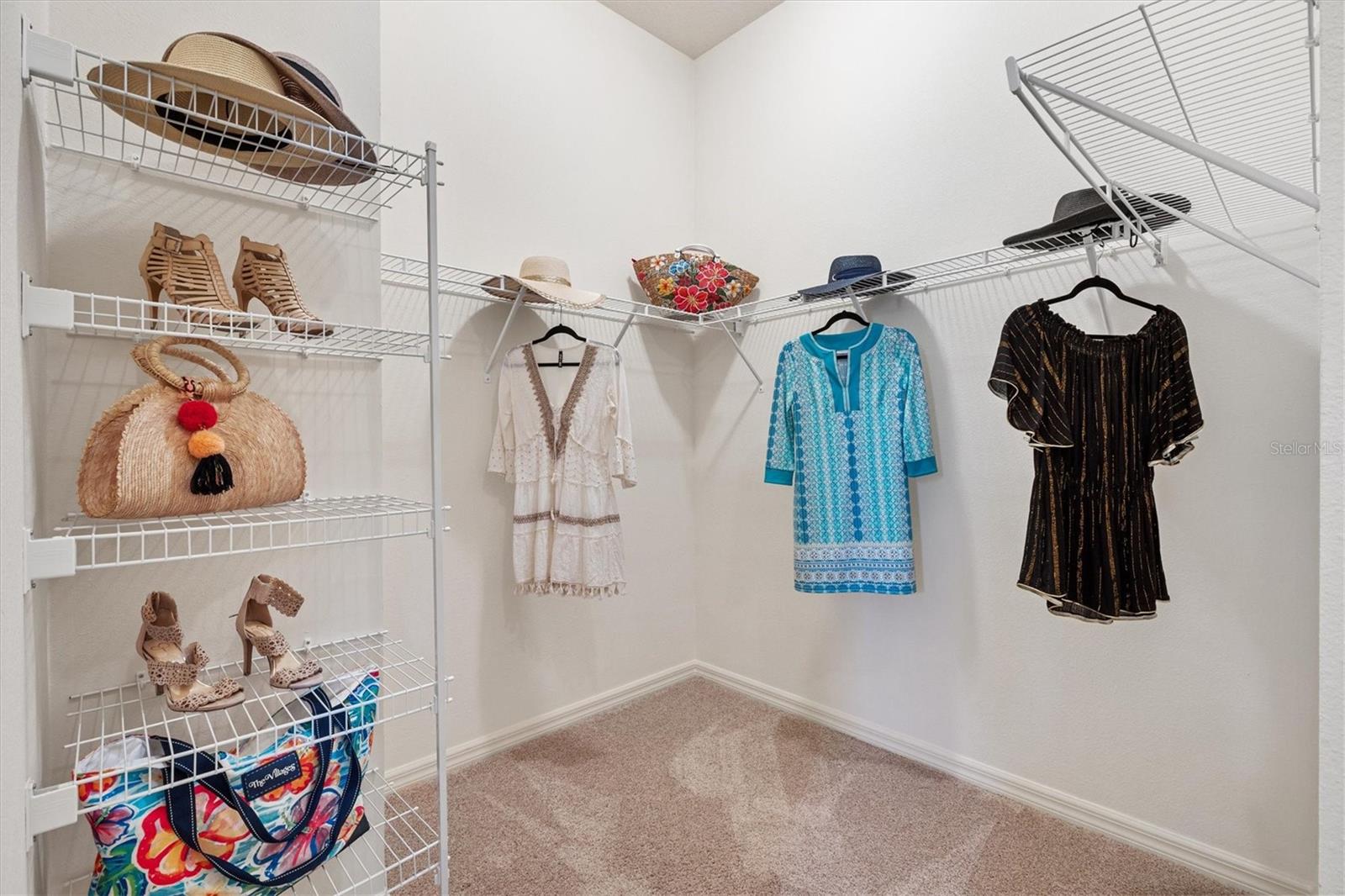 Image 29 of 54 For 2088 Vision Court