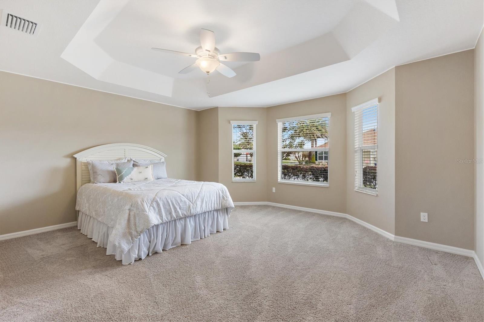 Image 31 of 54 For 2088 Vision Court