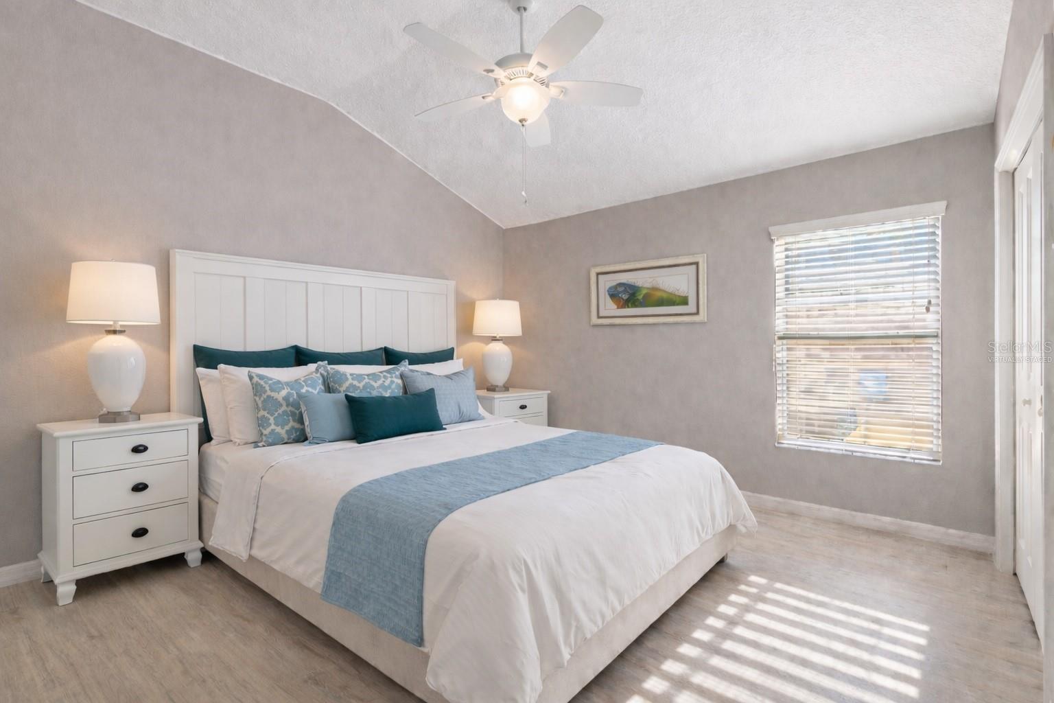 Image 34 of 54 For 2088 Vision Court