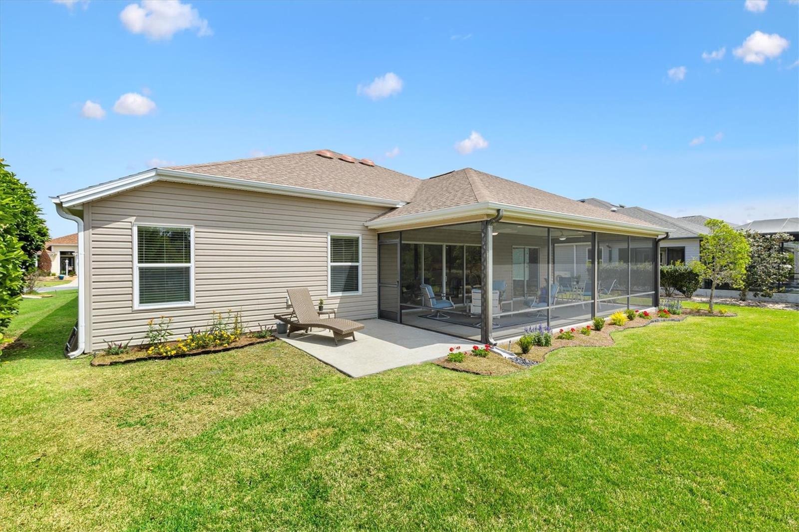 Image 45 of 54 For 2088 Vision Court