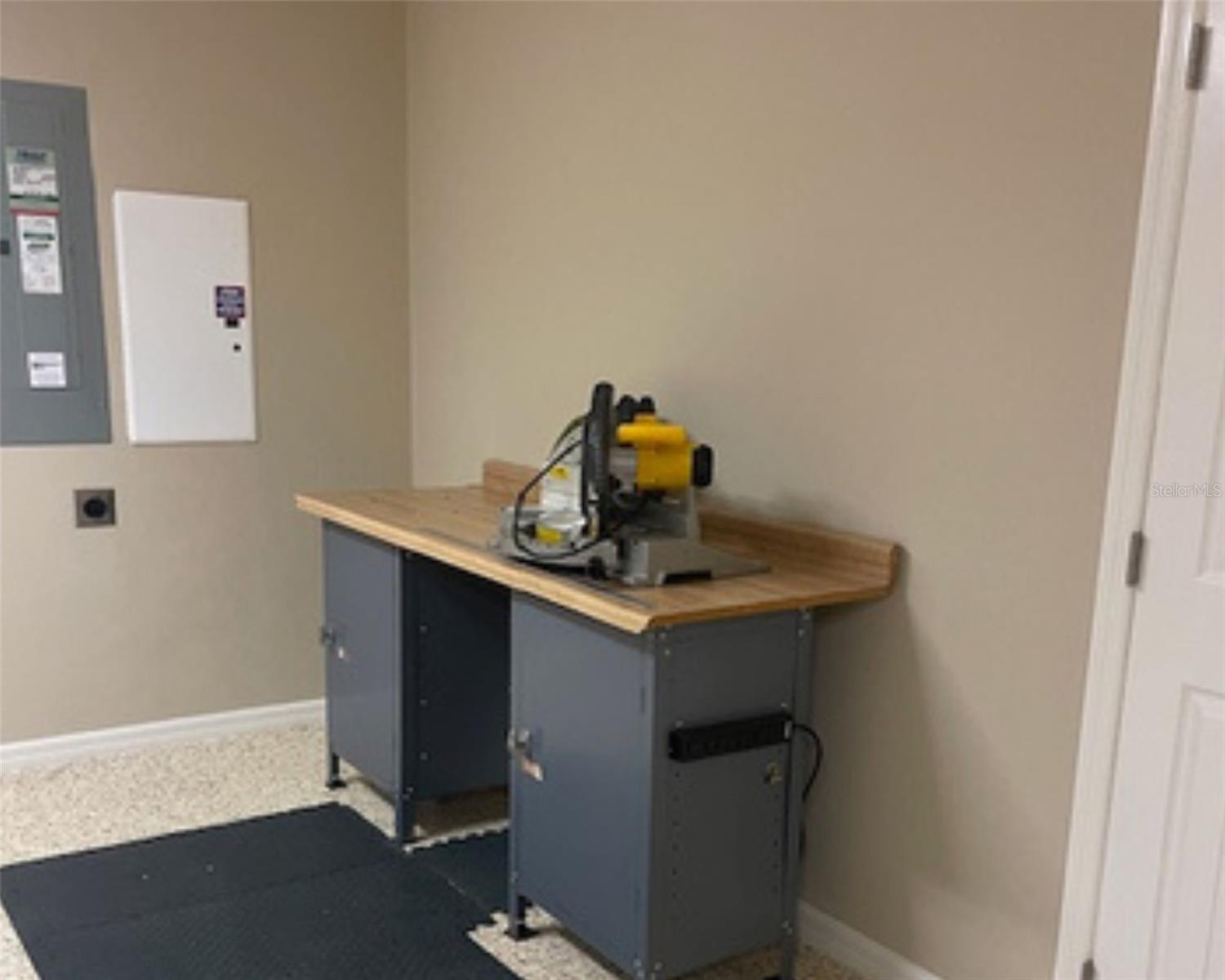 Image 49 of 54 For 2088 Vision Court