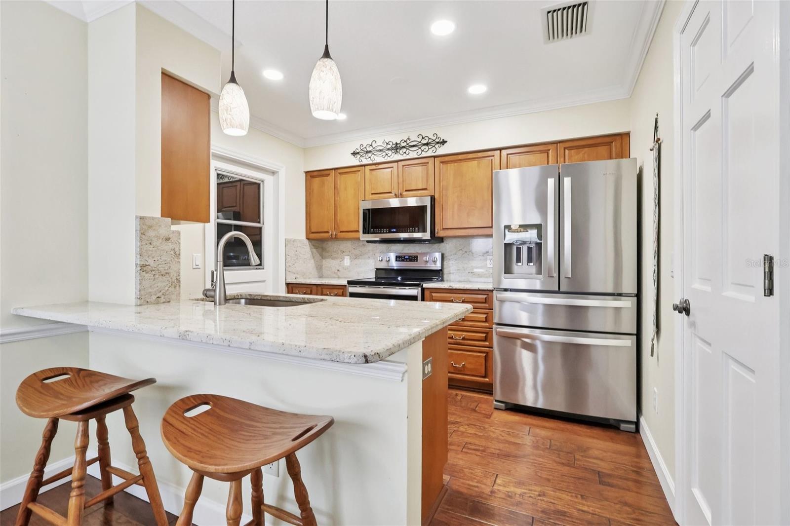 Image 4 of 47 For 116 Baytree Boulevard