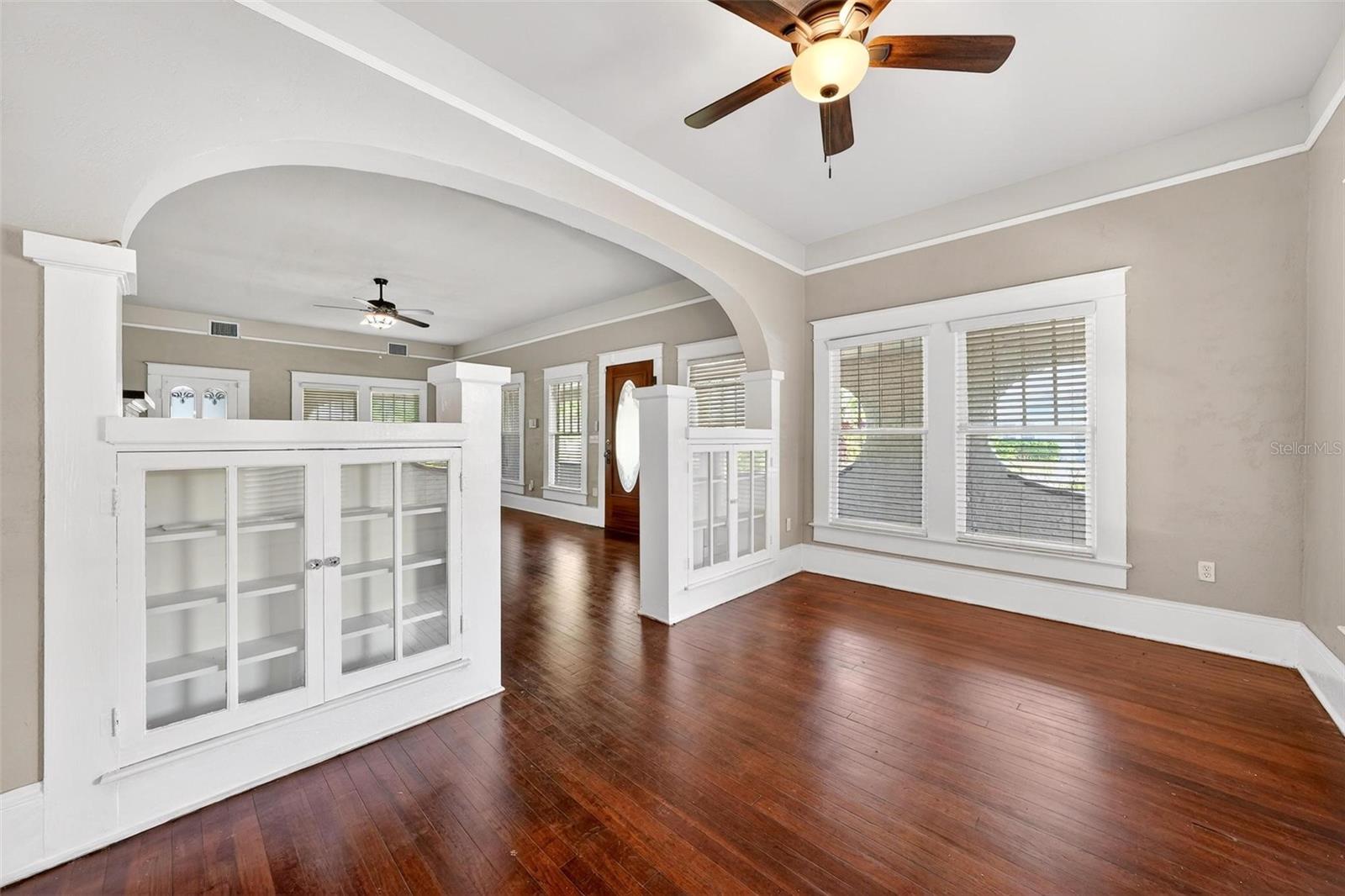 Image 24 of 95 For 211 Cassady Street