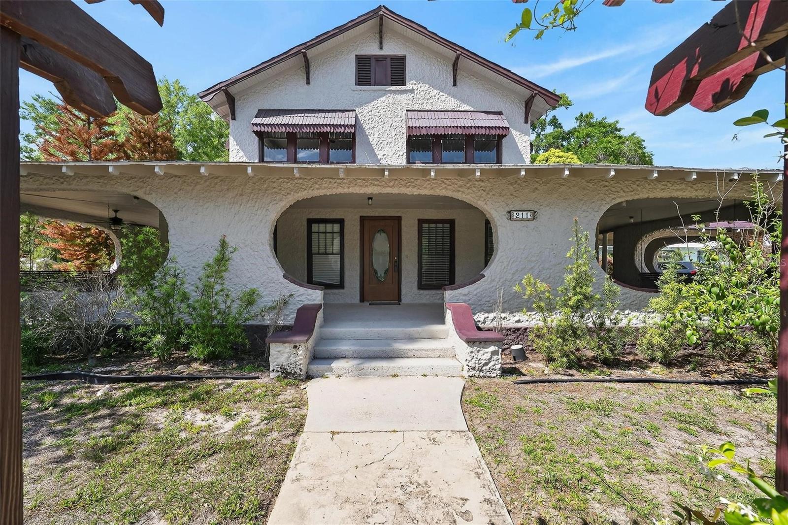 Image 3 of 95 For 211 Cassady Street