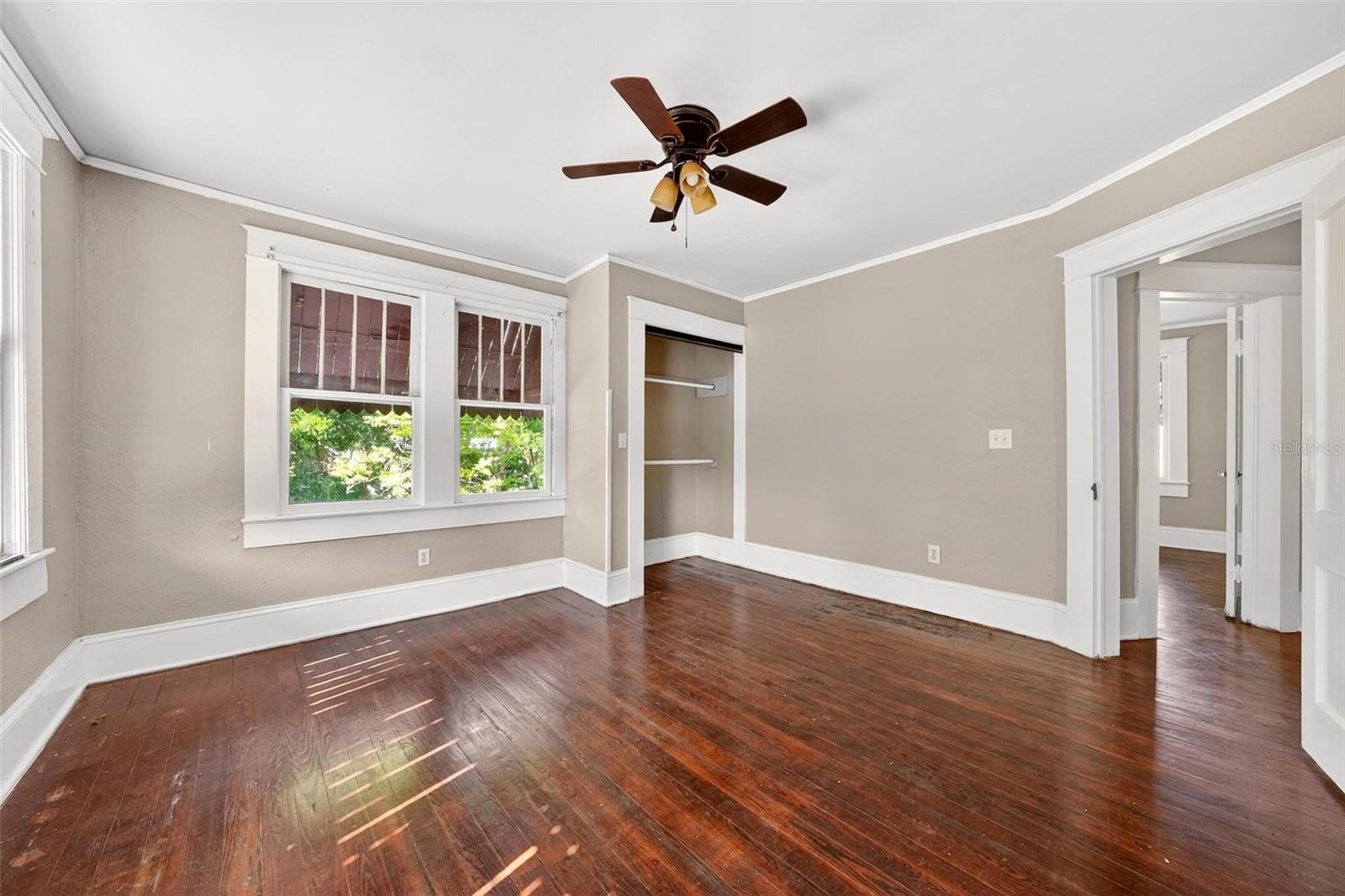 Image 42 of 95 For 211 Cassady Street