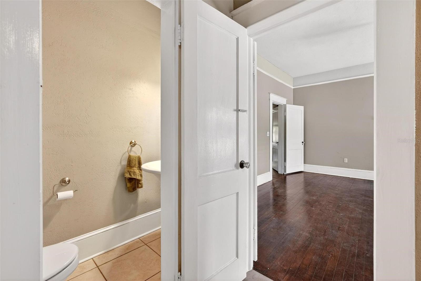 Image 50 of 95 For 211 Cassady Street