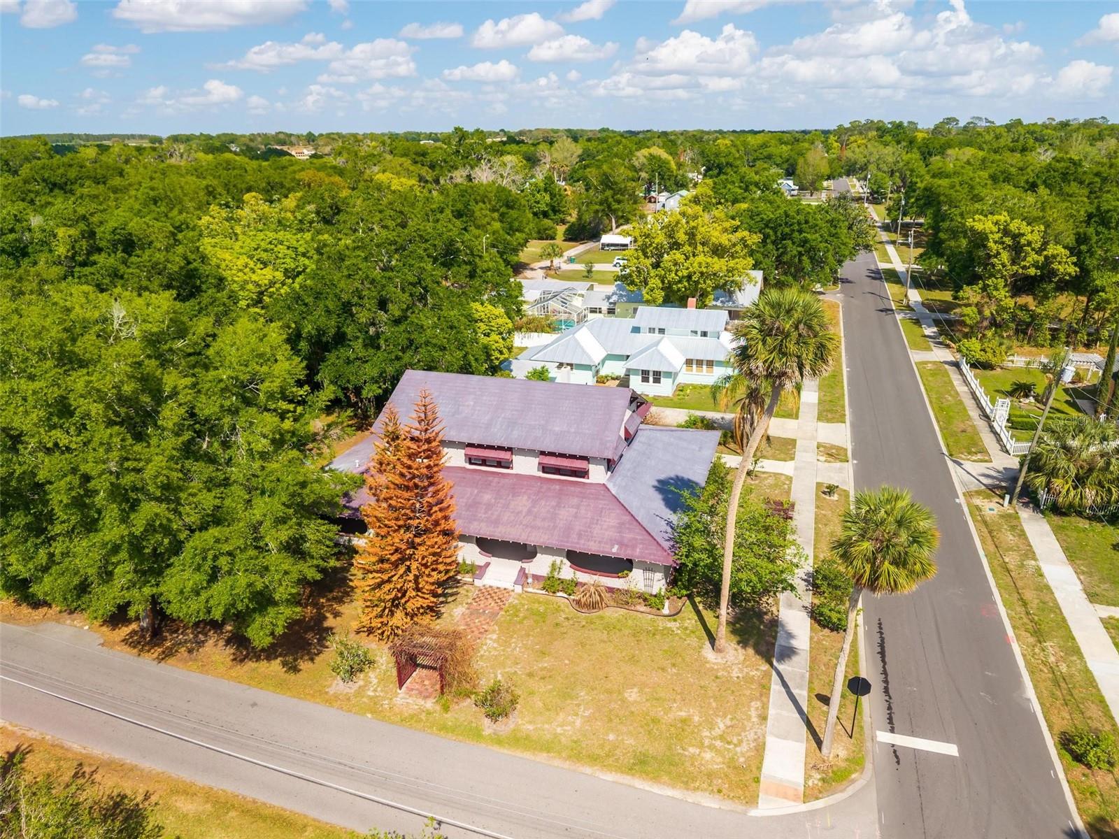 Image 72 of 95 For 211 Cassady Street