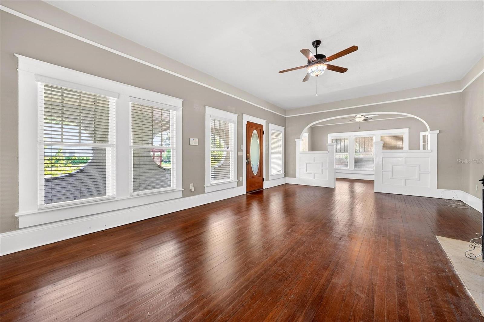 Image 9 of 95 For 211 Cassady Street