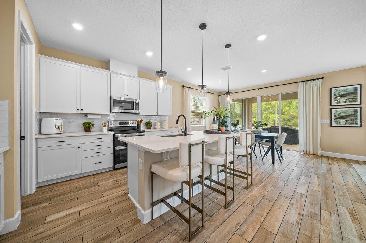 Image 5 of 50 For 3916 Southern Vista Loop