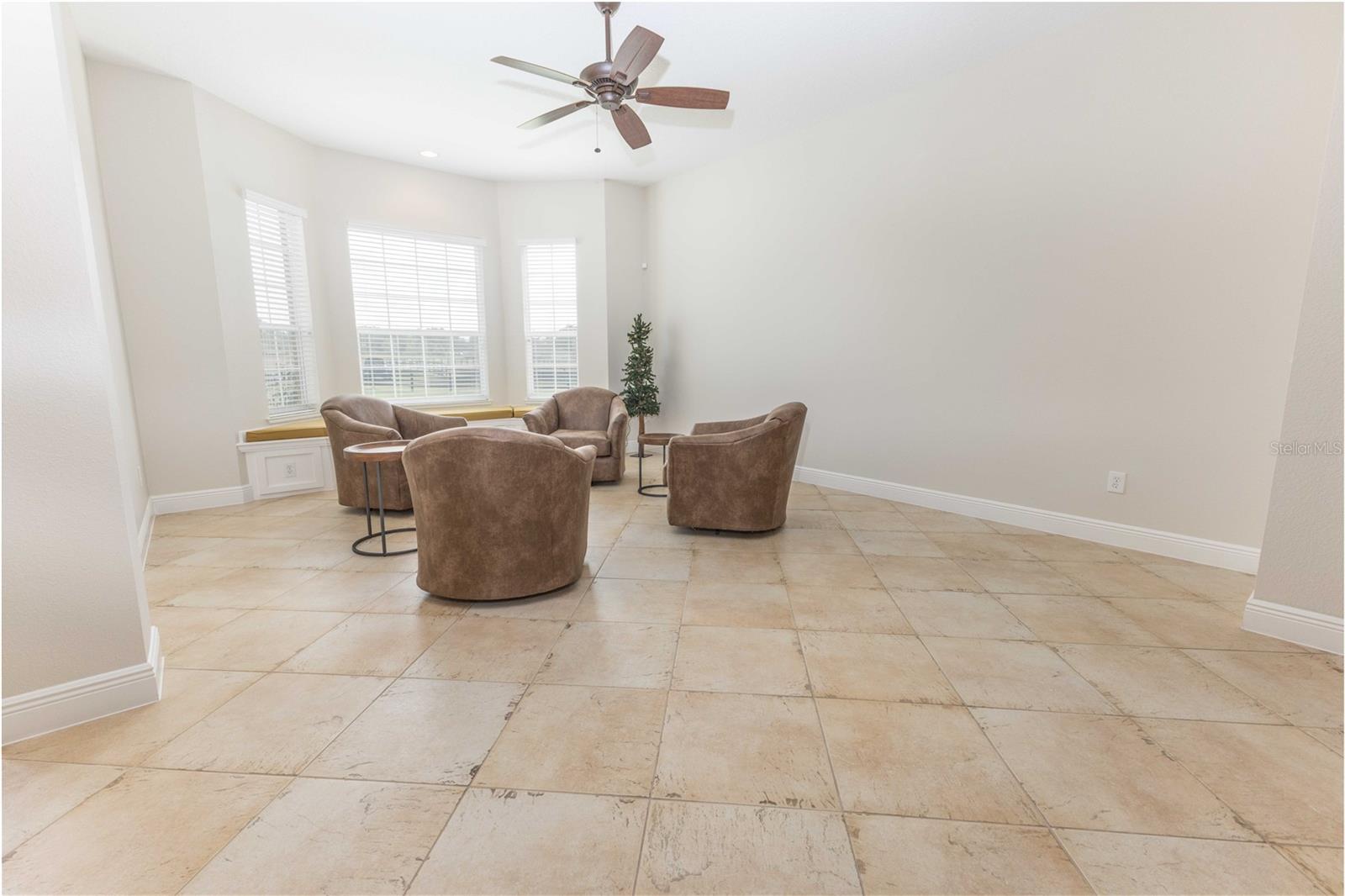 Image 10 of 70 For 10517 27th Street