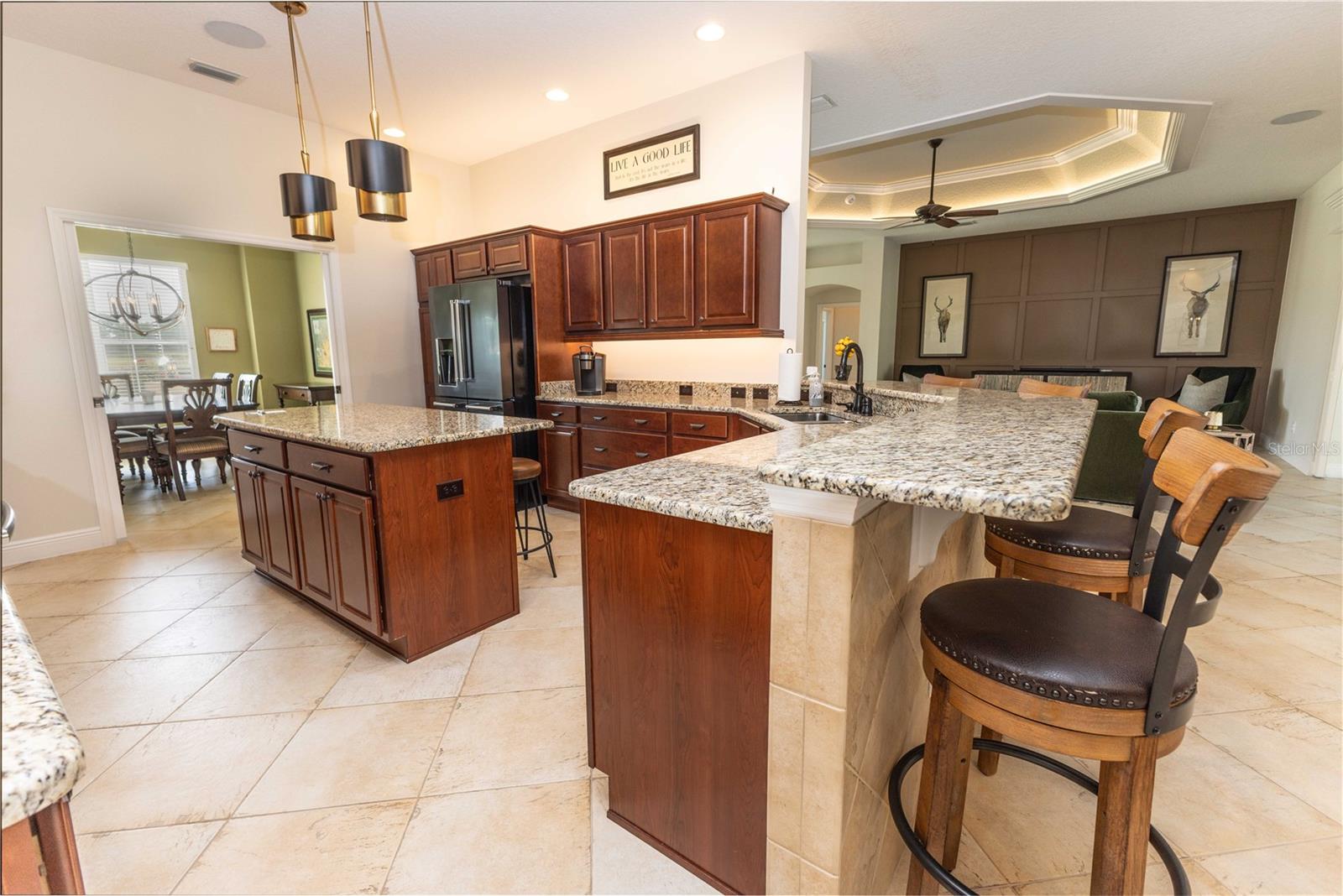 Image 18 of 70 For 10517 27th Street