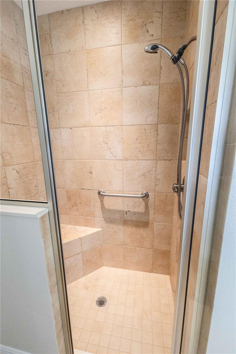 Image 36 of 70 For 10517 27th Street