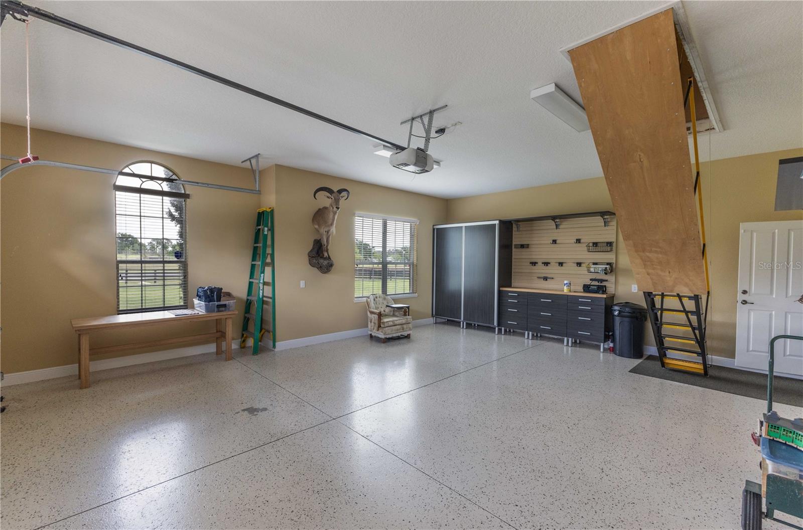 Image 45 of 70 For 10517 27th Street