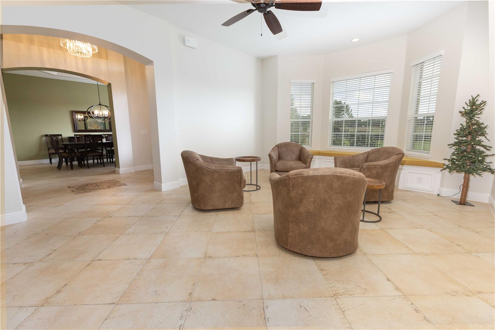 Image 9 of 70 For 10517 27th Street