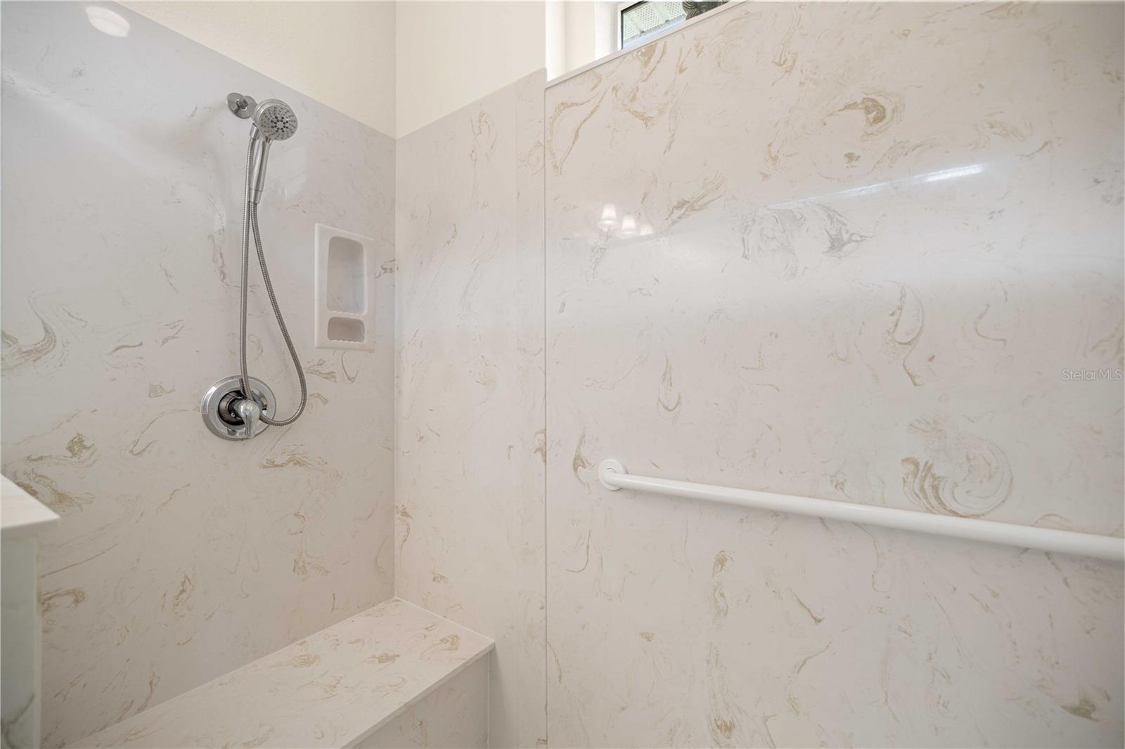 Image 21 of 60 For 11731 91st Circle