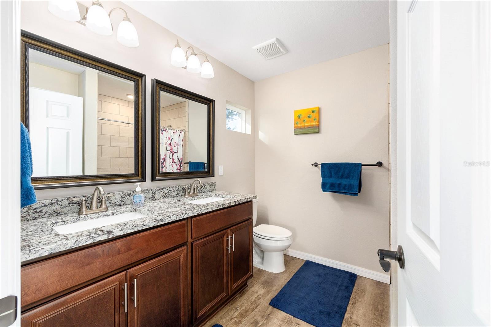 Image 13 of 34 For 13057 Sw 85th Cir