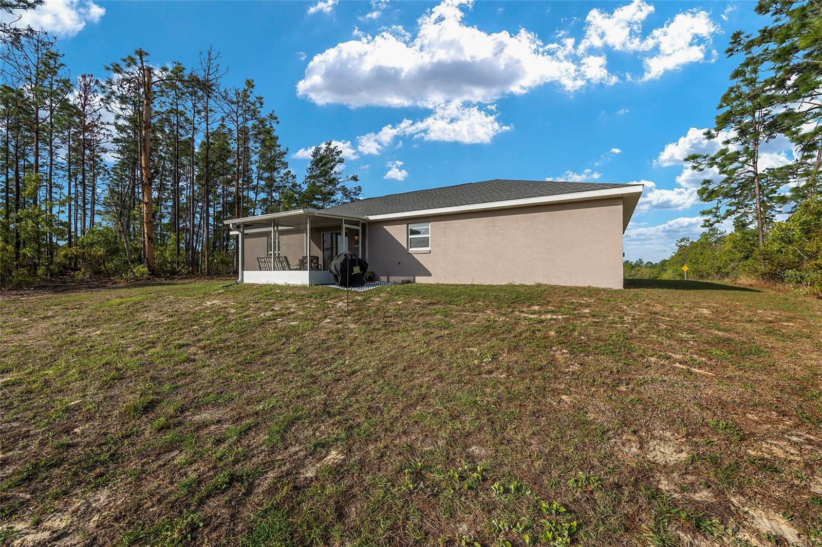 Image 24 of 34 For 13057 Sw 85th Cir