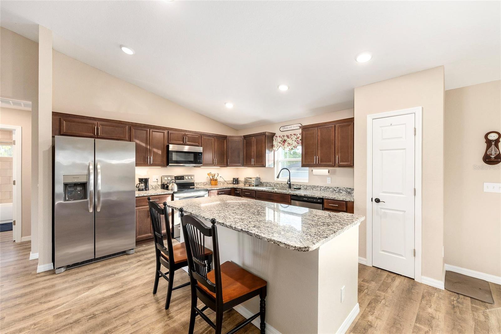 Image 7 of 34 For 13057 Sw 85th Cir