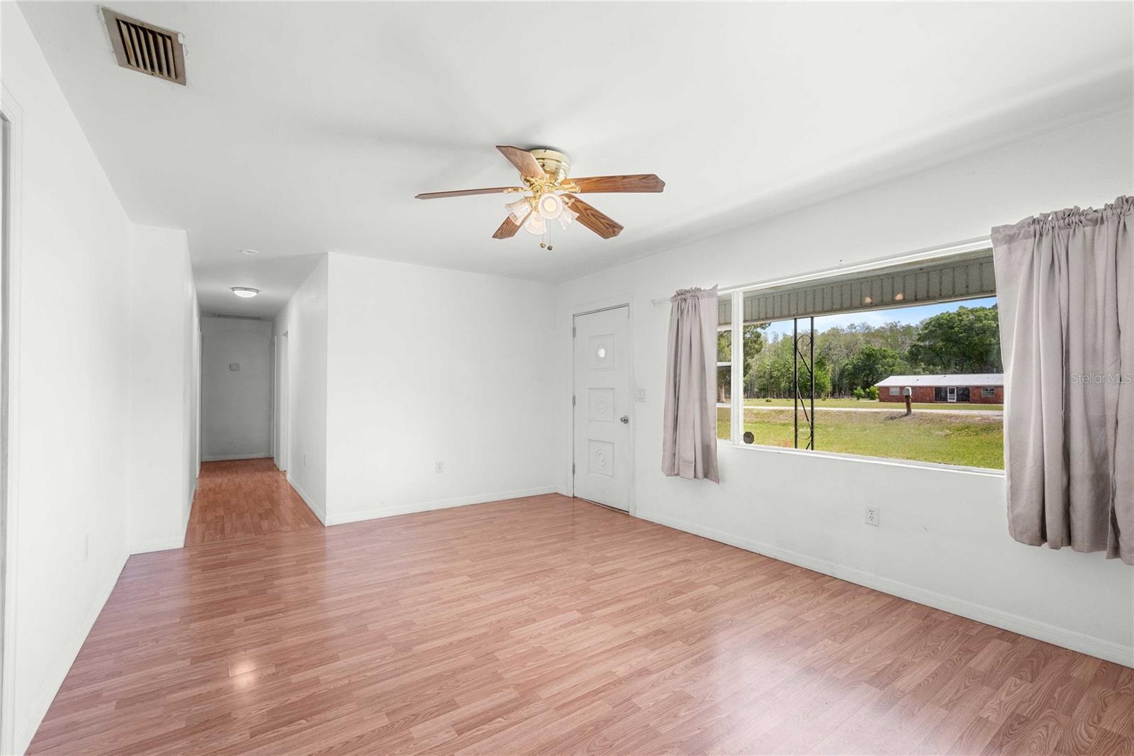 Image 11 of 50 For 14024 Cr 757