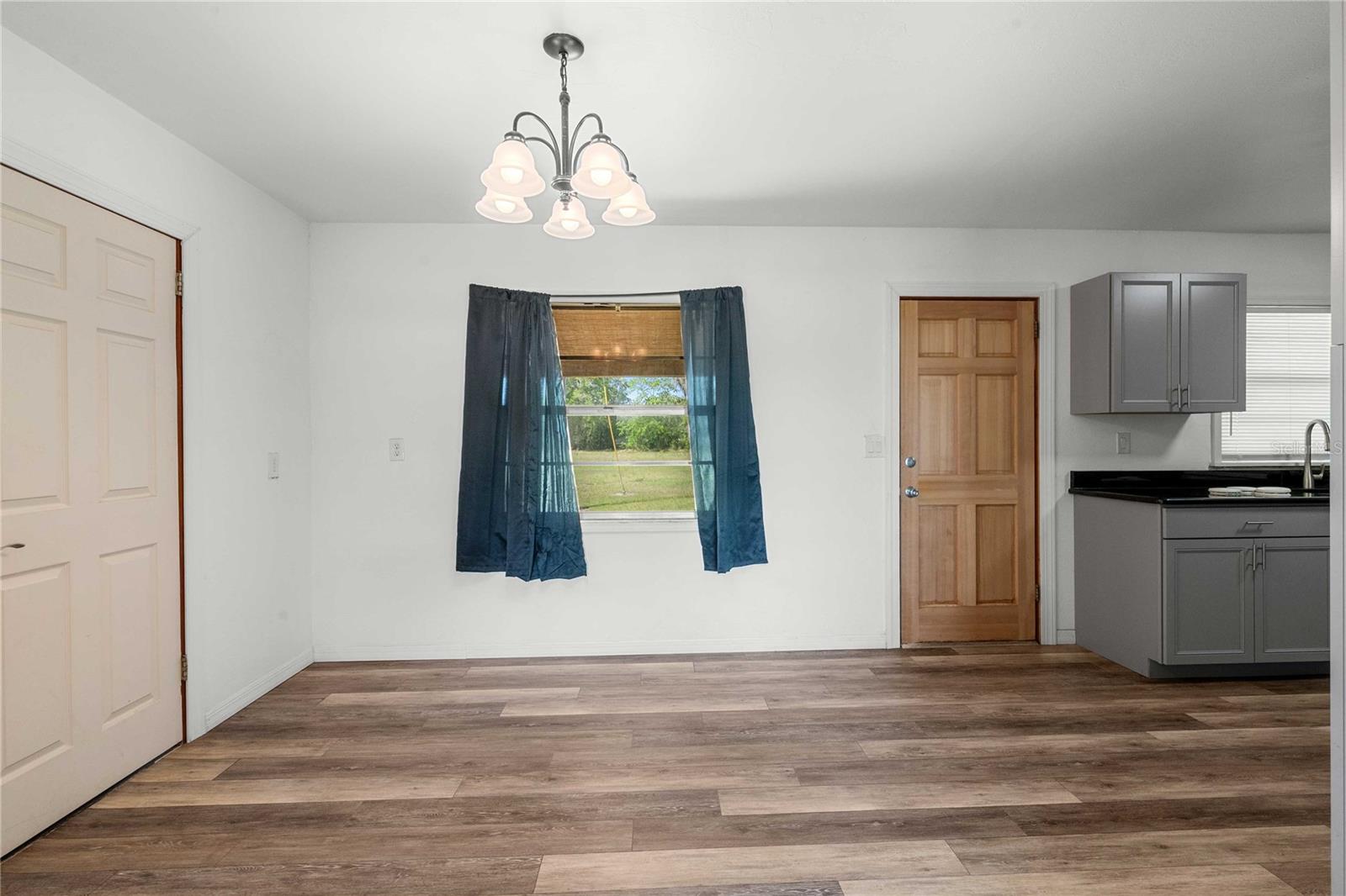 Image 19 of 50 For 14024 Cr 757