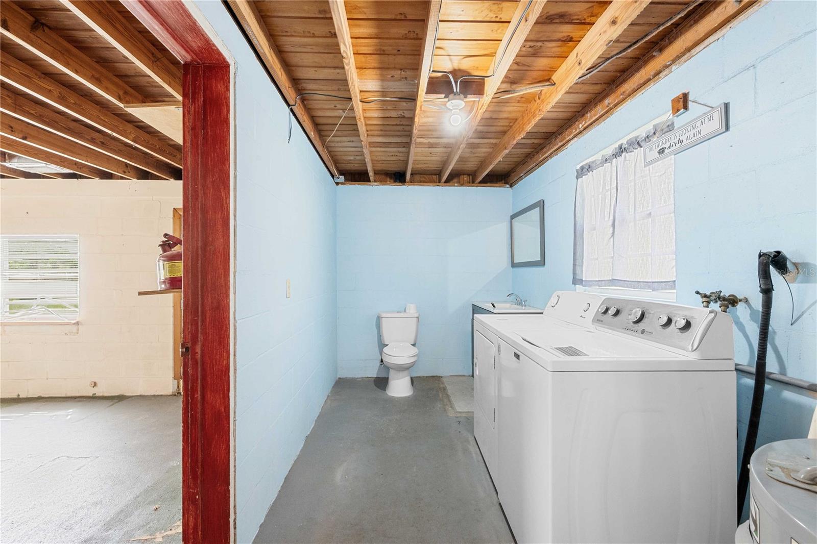 Image 25 of 50 For 14024 Cr 757