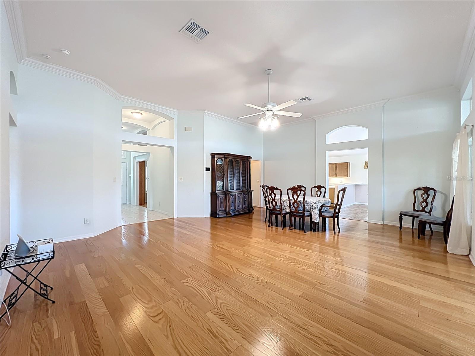 Image 10 of 80 For 4822 Sawgrass Lake Circle