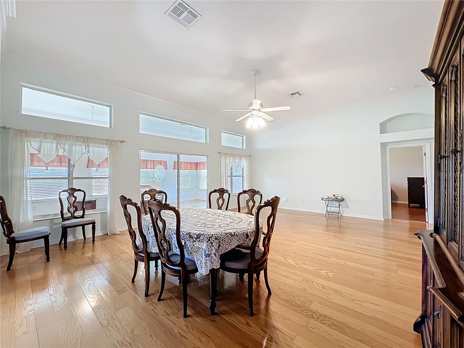 Image 14 of 80 For 4822 Sawgrass Lake Circle