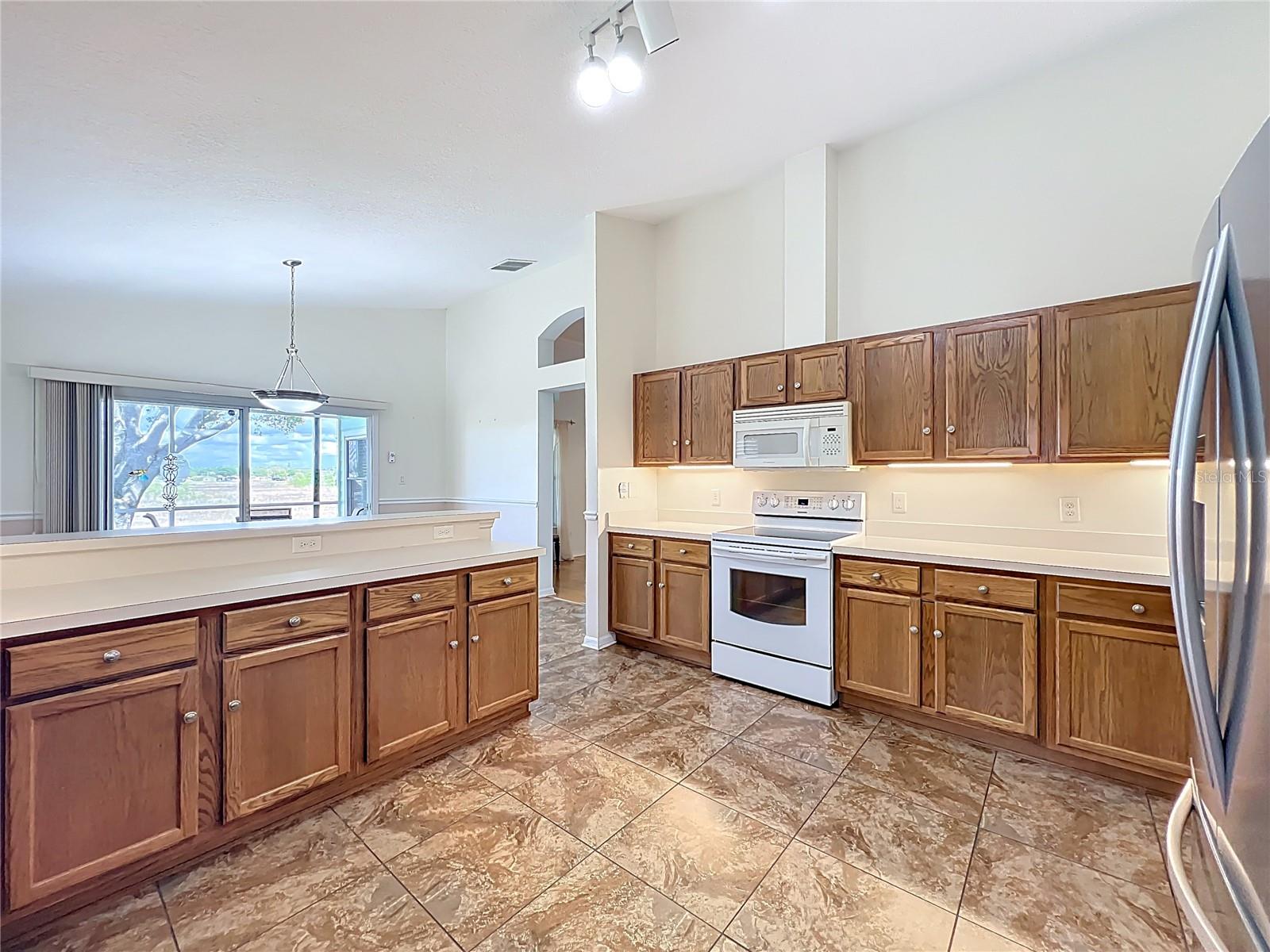 Image 19 of 80 For 4822 Sawgrass Lake Circle