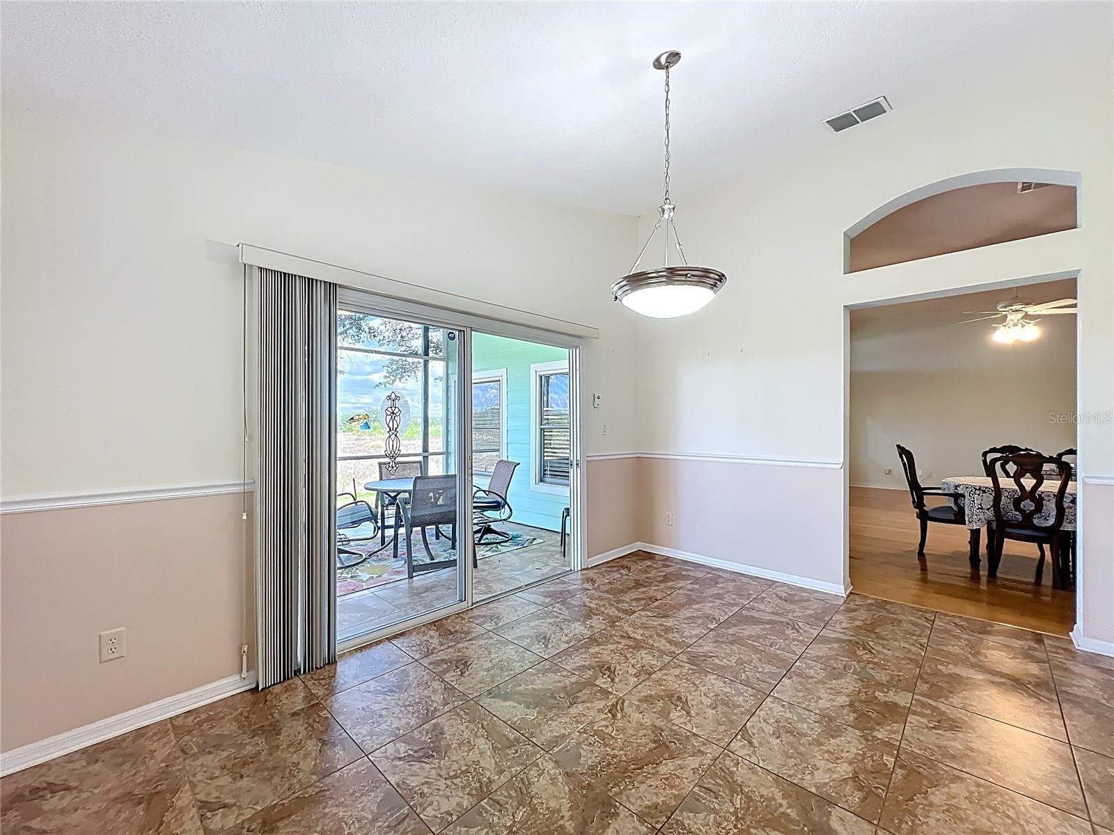 Image 21 of 80 For 4822 Sawgrass Lake Circle