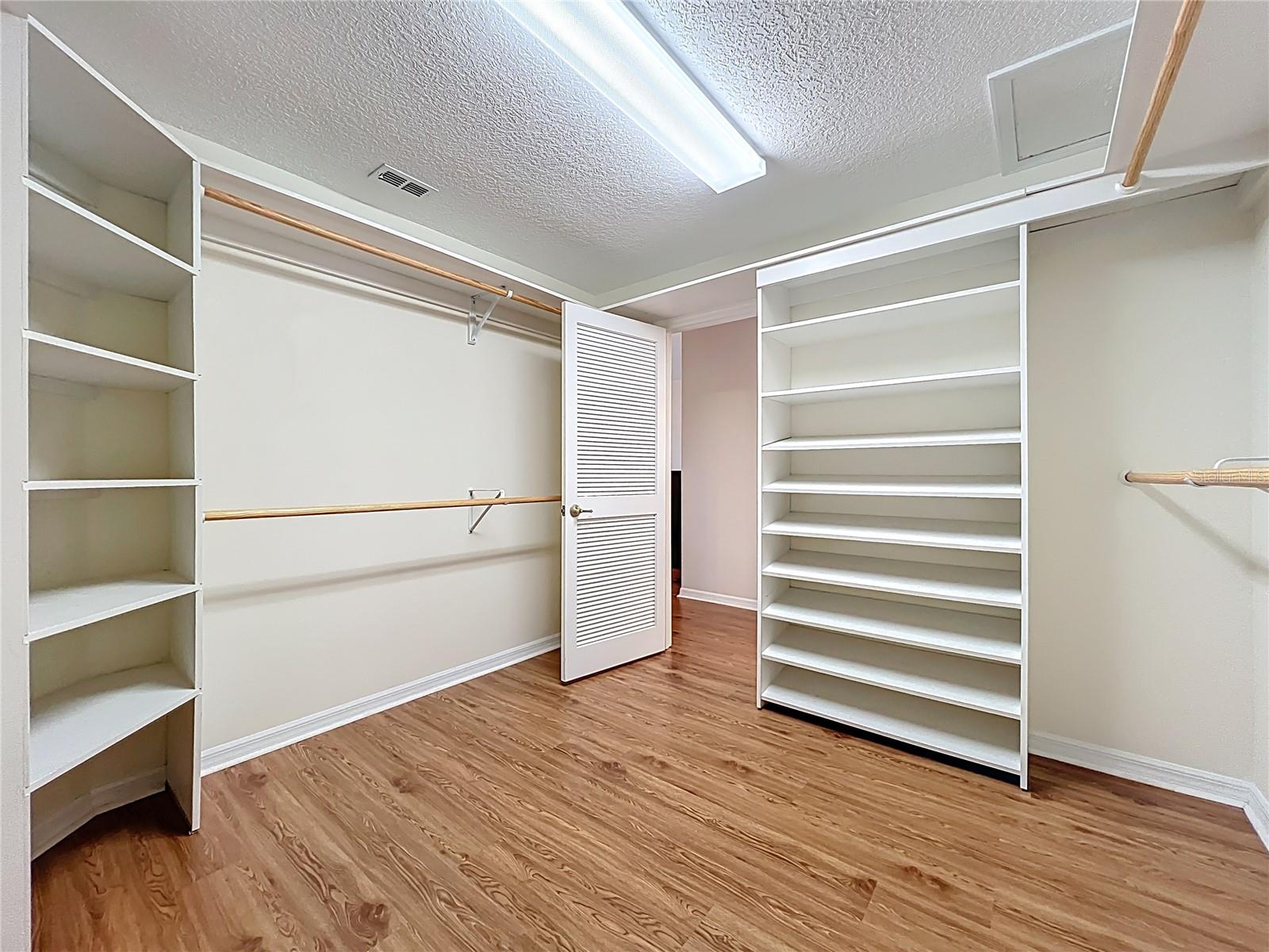 Image 28 of 80 For 4822 Sawgrass Lake Circle