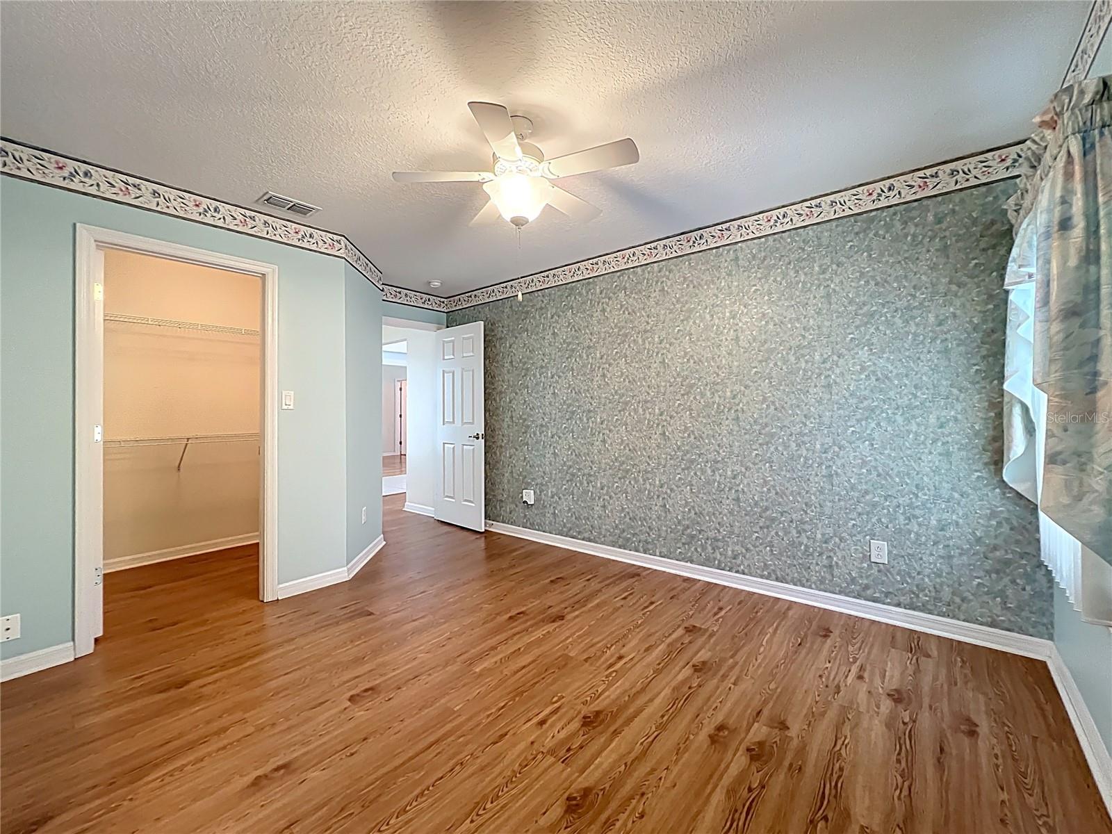 Image 49 of 80 For 4822 Sawgrass Lake Circle