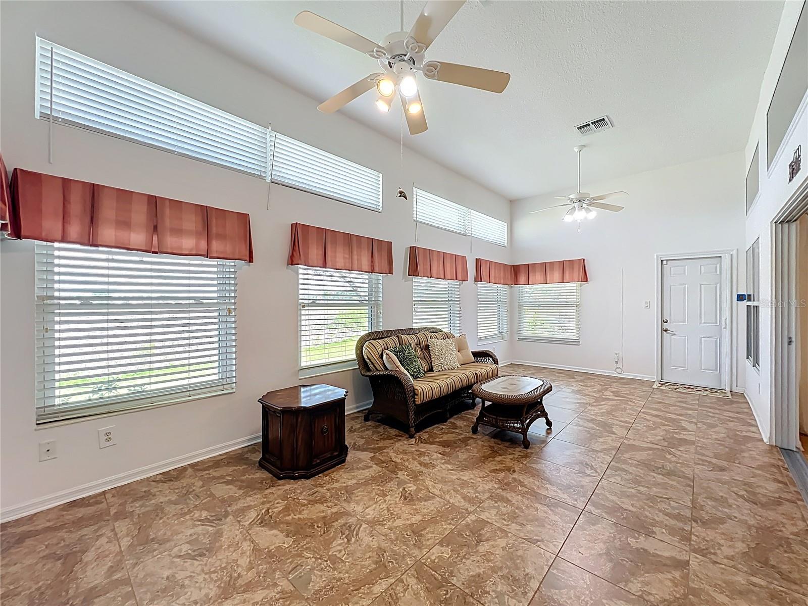 Image 54 of 80 For 4822 Sawgrass Lake Circle