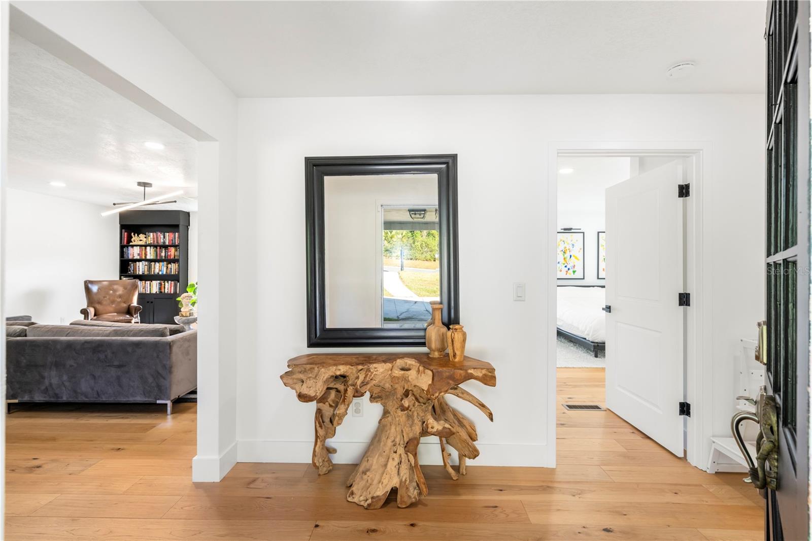 Image 4 of 56 For 1930 Hilltop Drive