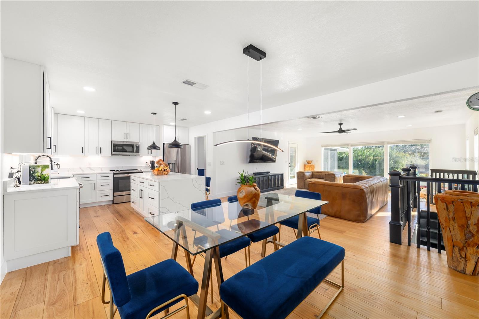 Image 8 of 56 For 1930 Hilltop Drive