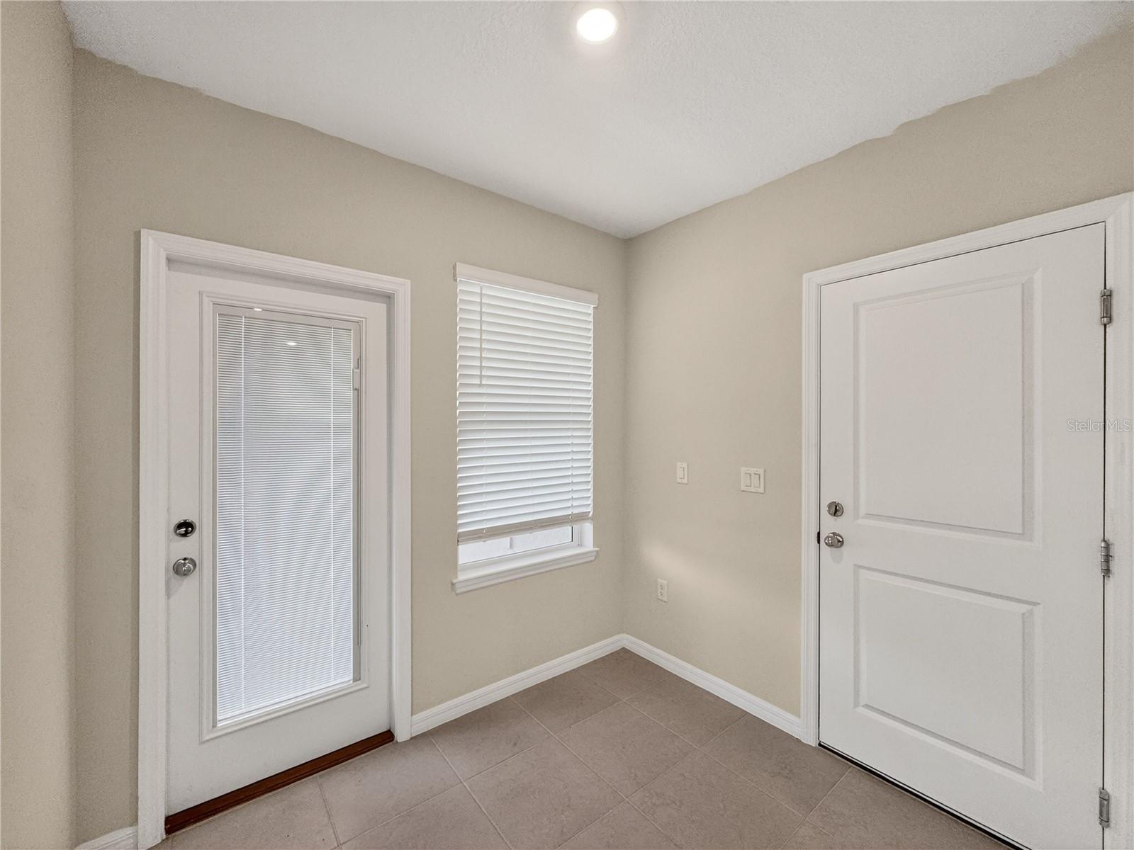 Image 32 of 47 For 4087 Feather Tree Drive