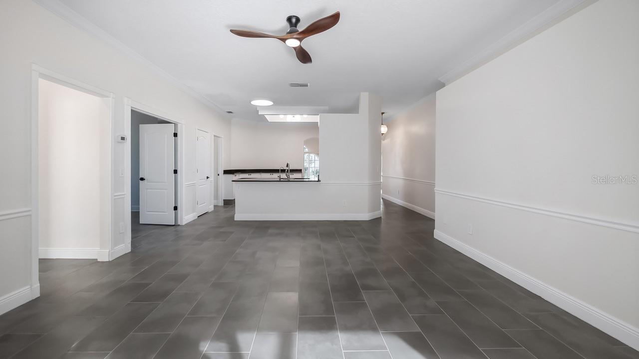 Image 16 of 33 For 2241 Kingsmill Way