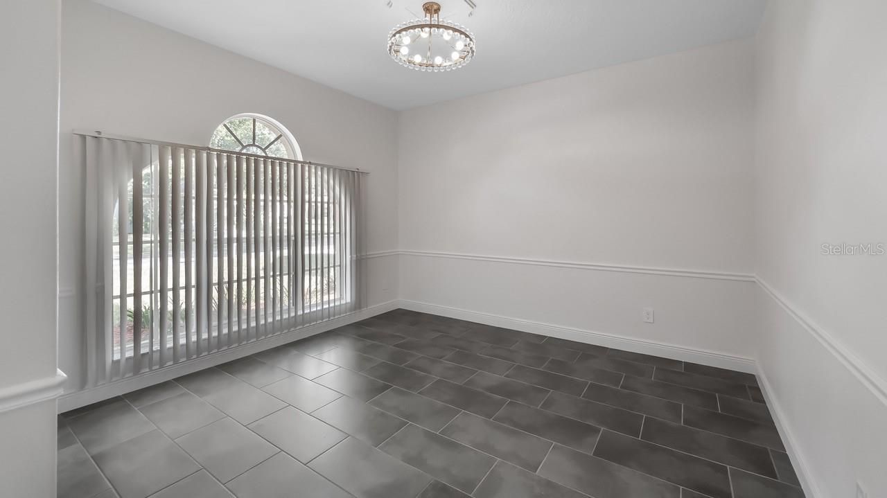 Image 4 of 33 For 2241 Kingsmill Way