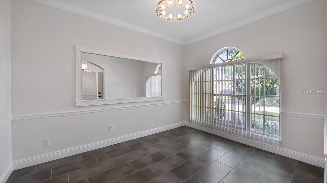 Image 5 of 33 For 2241 Kingsmill Way