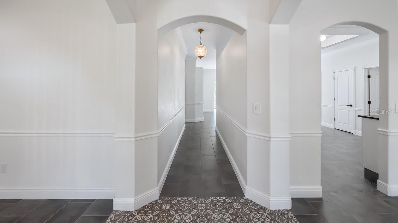 Image 8 of 33 For 2241 Kingsmill Way