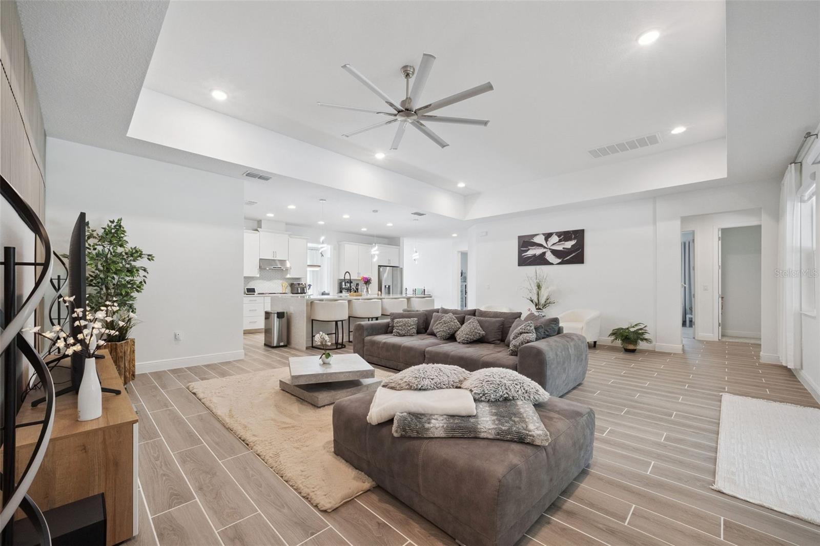 Image 15 of 78 For 5897 Sierra Crown Street