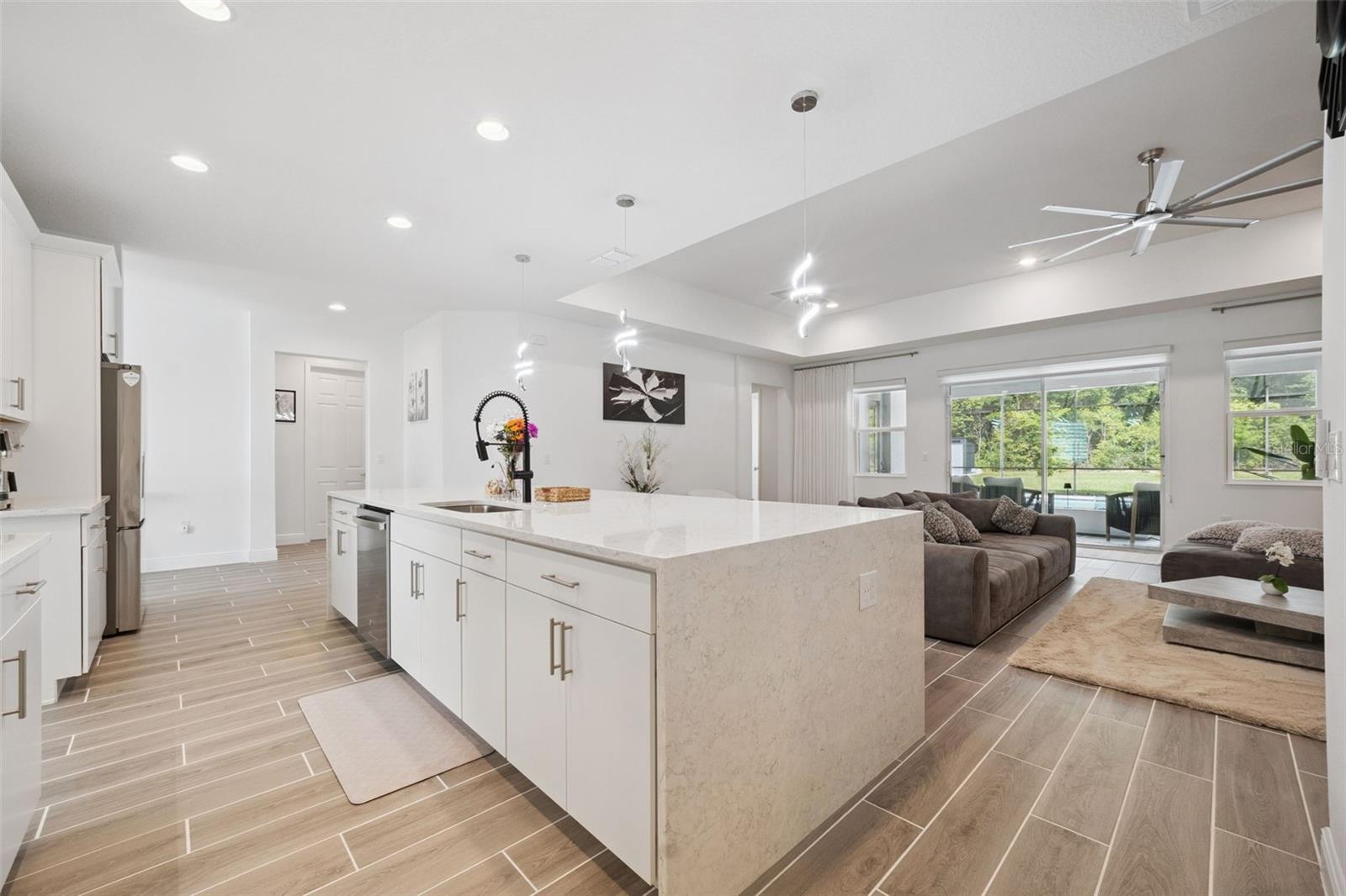 Image 18 of 78 For 5897 Sierra Crown Street