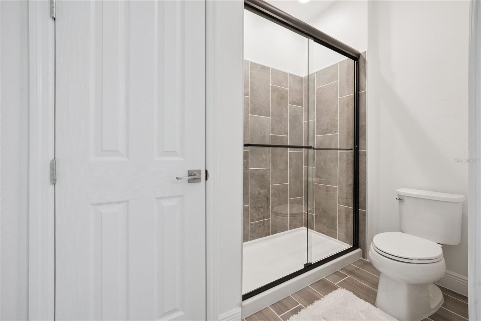 Image 38 of 78 For 5897 Sierra Crown Street