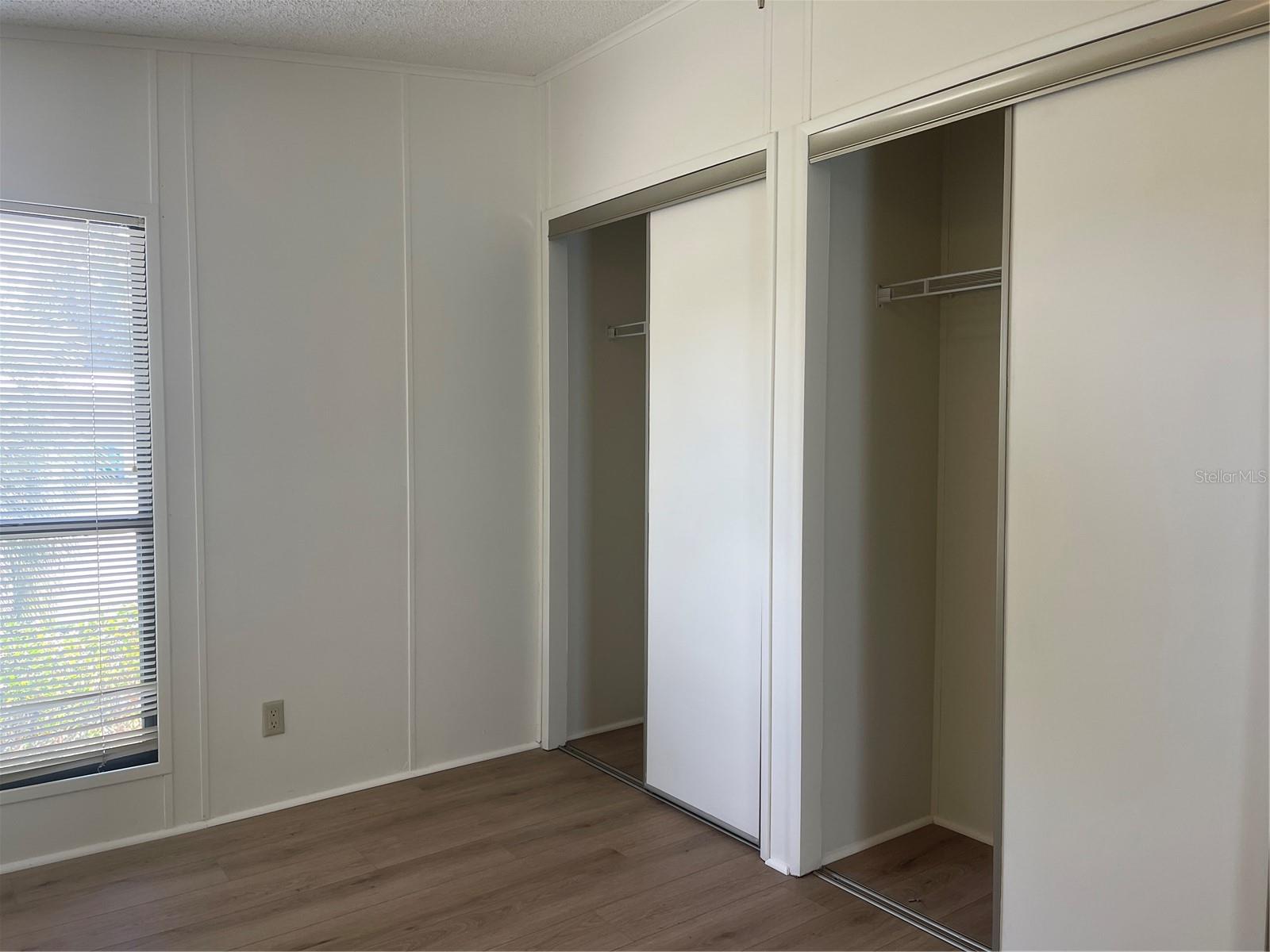 Image 10 of 34 For 603 Robin Lane Avenue