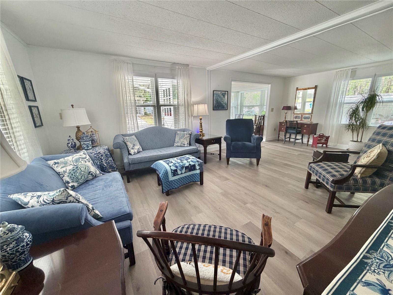 Image 13 of 73 For 103 Royal Palm Drive